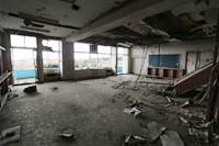 津波で被災した小学校の教室